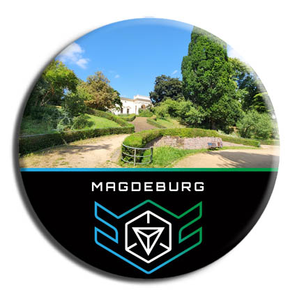 Geschwister-Scholl-Park  - Der Park an der Grenze zwischen Altstadt und Alter Neustadt war ursprünglich militärisches Gelände. 1951 erfolgte die Umbenennung des einstigen Königin-Luise-Garten in Geschwister-Scholl-Park.